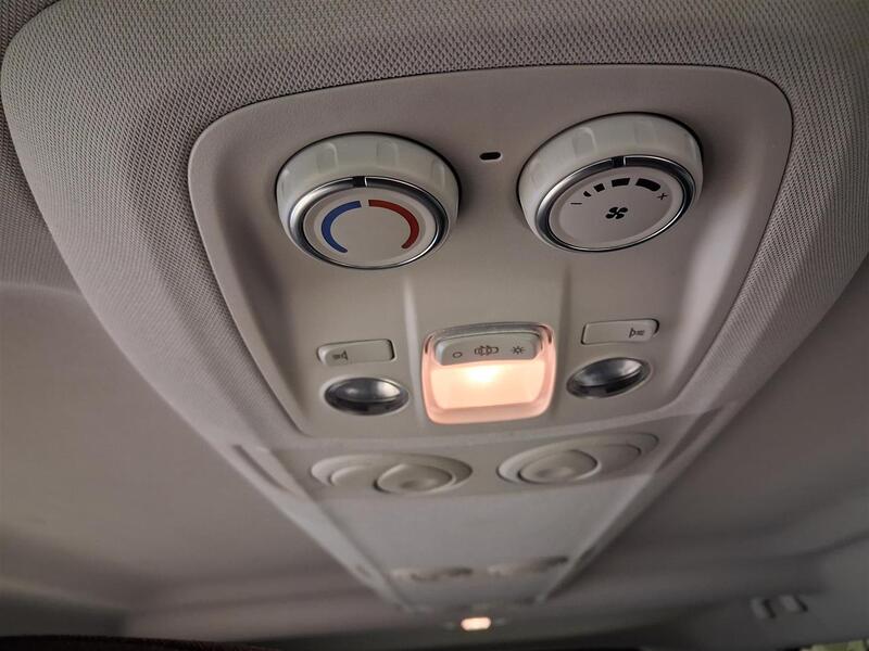 Peugeot Traveller vaihtoauto