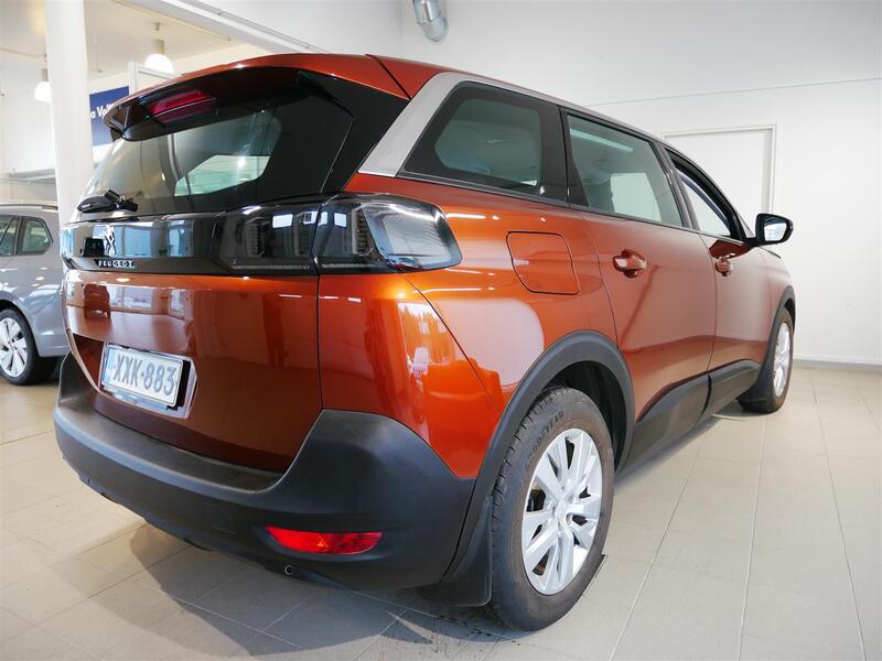 Peugeot 5008 vaihtoauto
