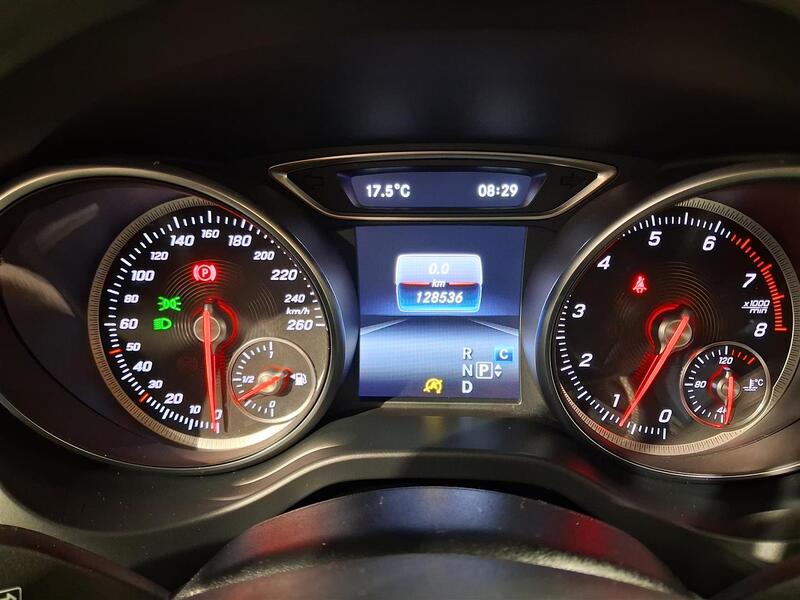 Mercedes-Benz GLA vaihtoauto