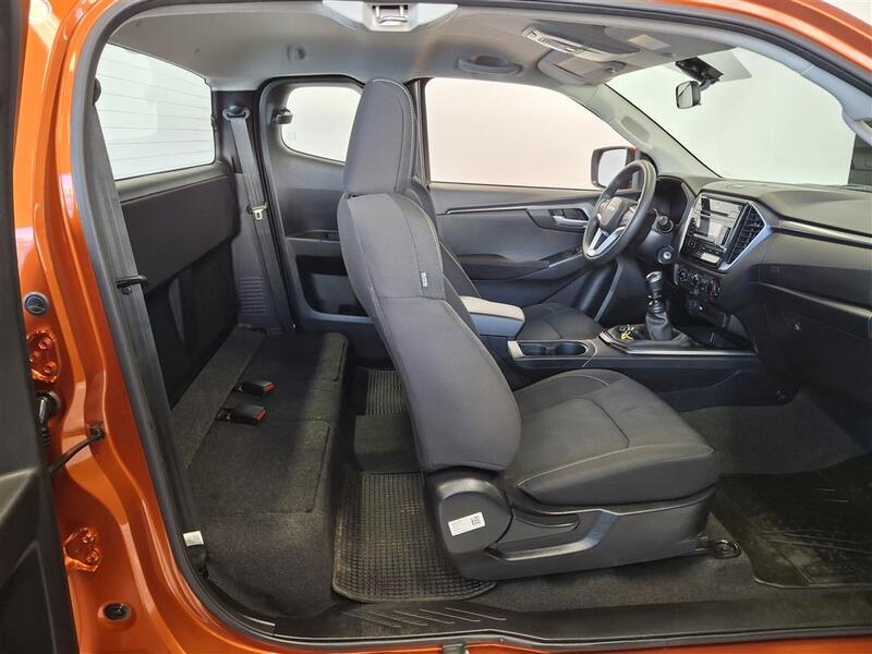 Isuzu D-Max vaihtoauto