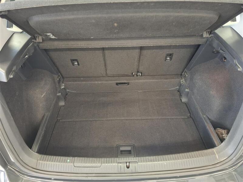 Volkswagen Golf Sportsvan vaihtoauto