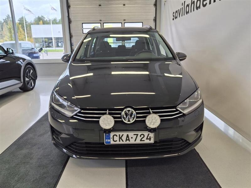 Volkswagen Golf Sportsvan vaihtoauto