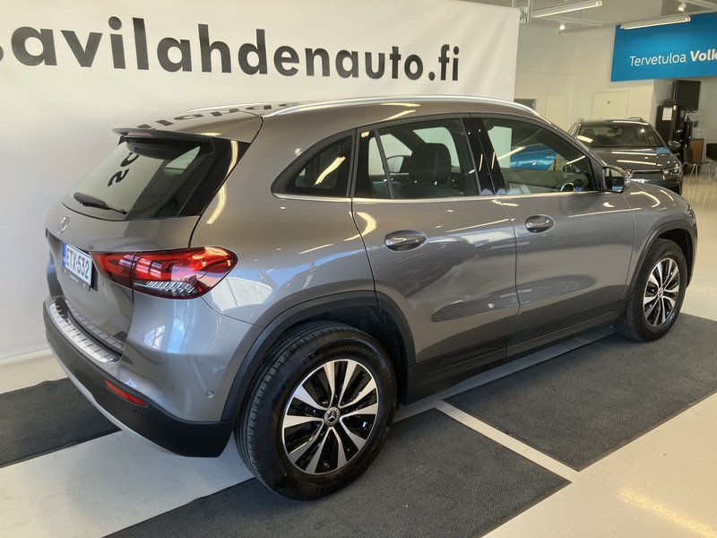 Mercedes-Benz GLA vaihtoauto
