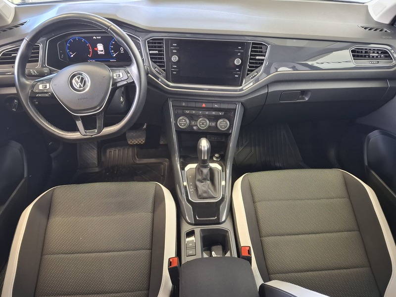 Volkswagen T-Roc vaihtoauto