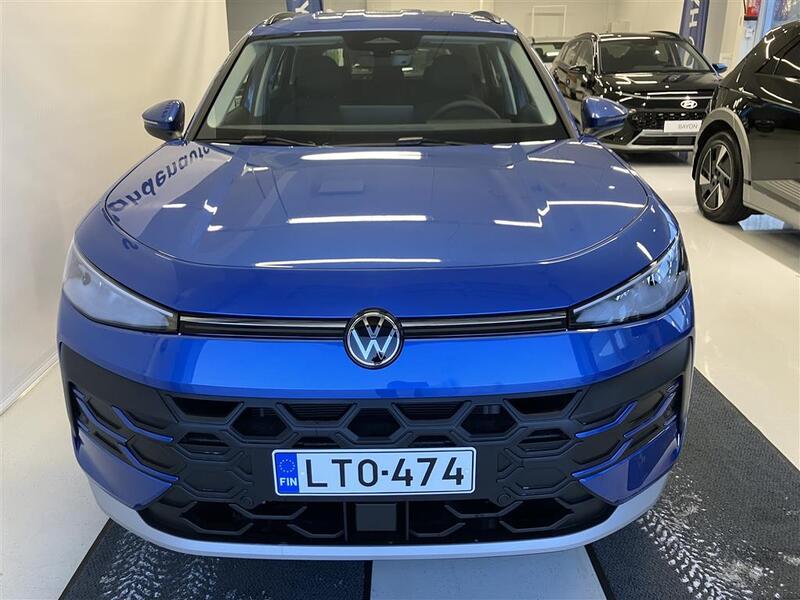 Volkswagen T-Roc vaihtoauto