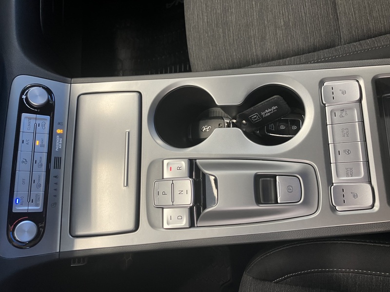 Hyundai Kona vaihtoauto