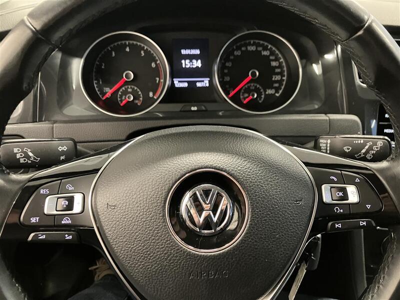 Volkswagen Golf vaihtoauto