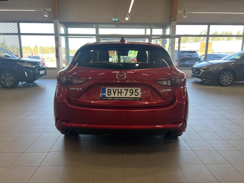 Mazda 3 vaihtoauto