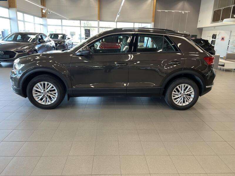 Volkswagen T-Roc vaihtoauto