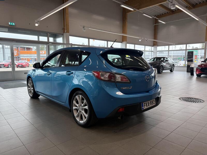 Mazda 3 vaihtoauto