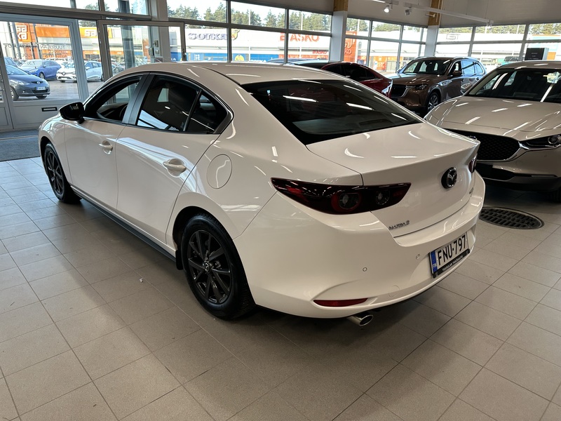 Mazda 3 vaihtoauto