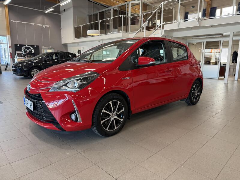 Toyota Yaris vaihtoauto