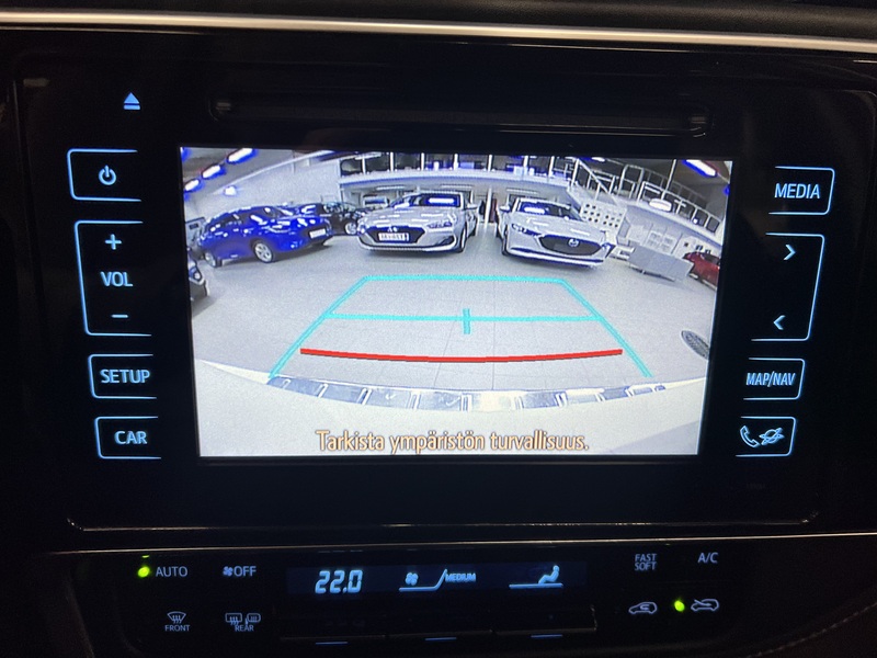 Toyota Auris vaihtoauto