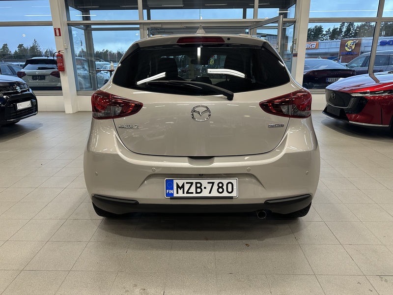 Mazda 2 vaihtoauto