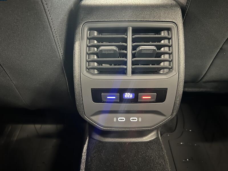 SEAT Leon vaihtoauto