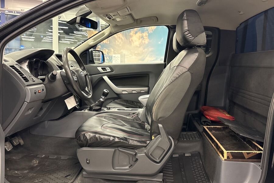 Ford Ranger vaihtoauto