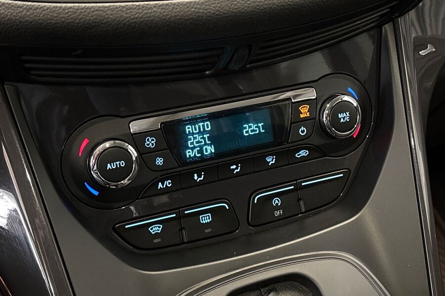 Ford Kuga vaihtoauto