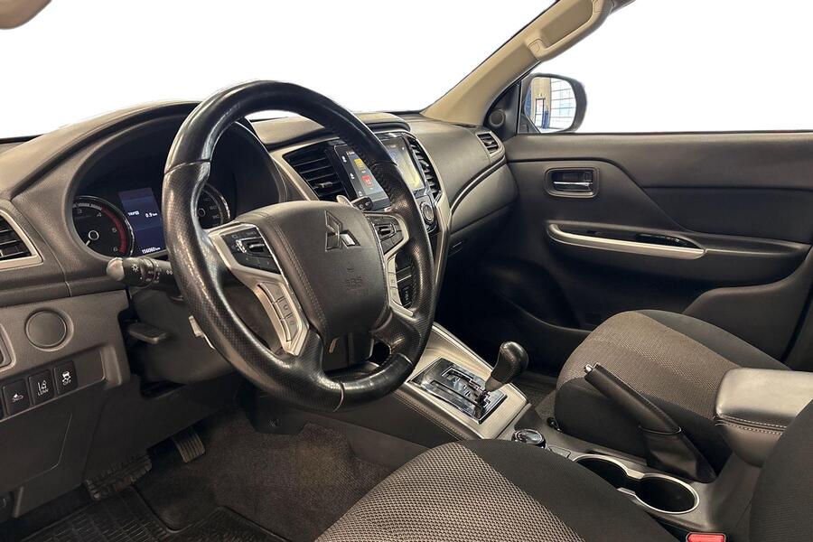 Mitsubishi L200 vaihtoauto