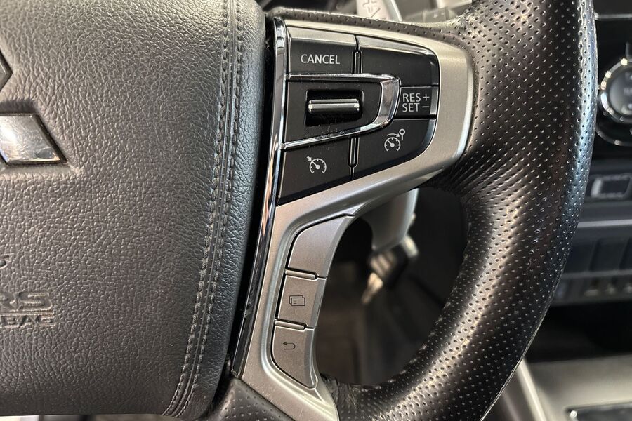 Mitsubishi L200 vaihtoauto