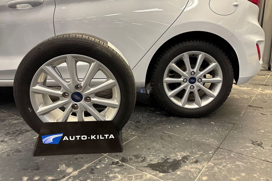 Ford Fiesta vaihtoauto