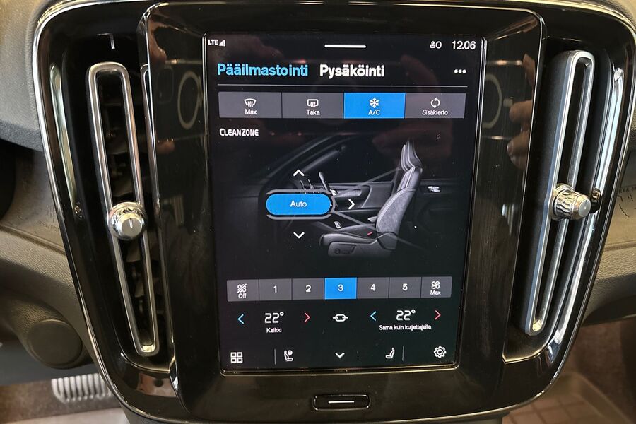 Volvo XC40 vaihtoauto