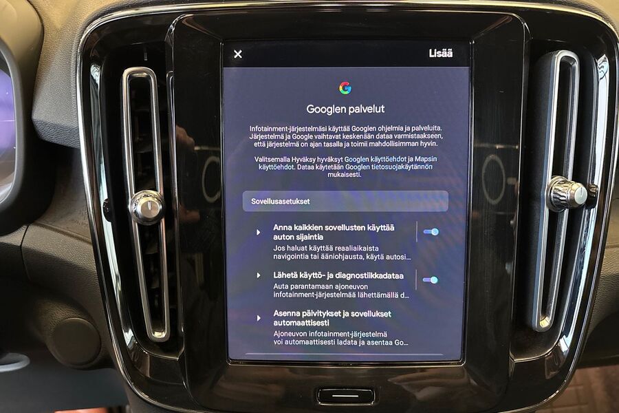 Volvo XC40 vaihtoauto