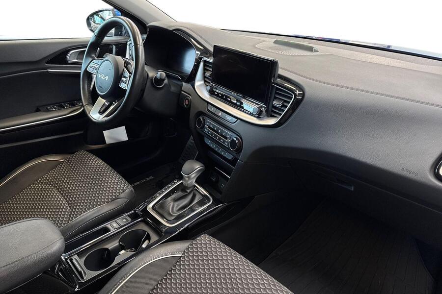 Kia XCeed vaihtoauto
