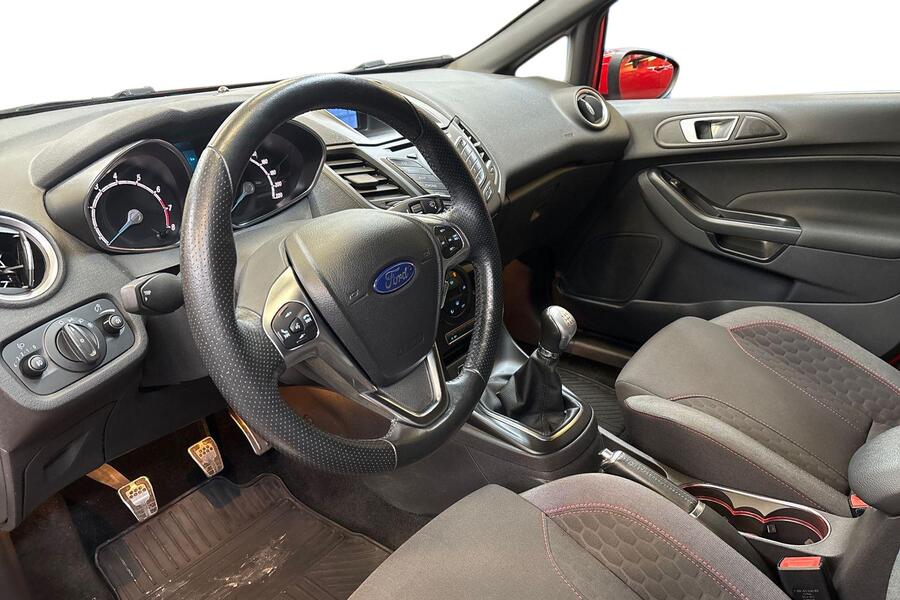 Ford Fiesta vaihtoauto