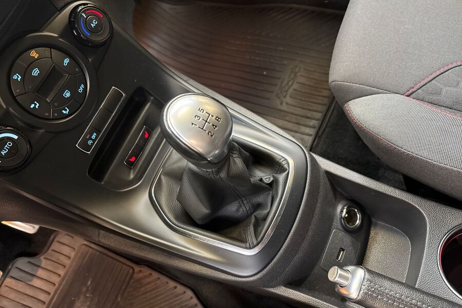 Ford Fiesta vaihtoauto