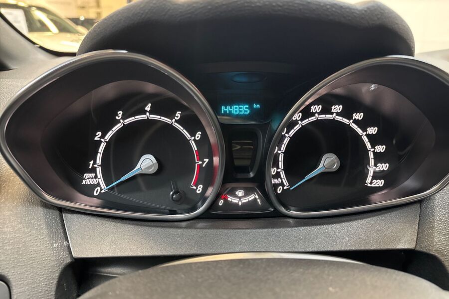 Ford Fiesta vaihtoauto