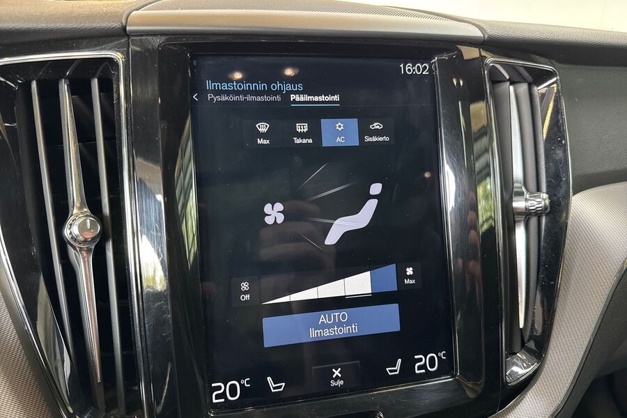 Volvo XC60 vaihtoauto