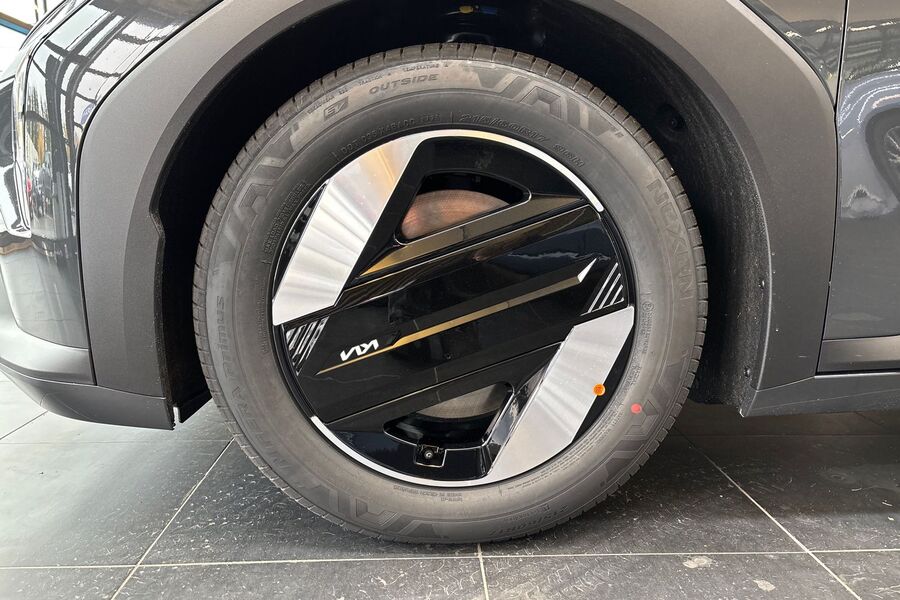 Kia EV4 vaihtoauto