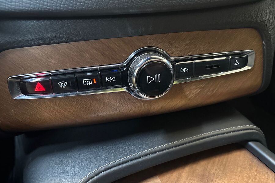 Volvo XC90 vaihtoauto