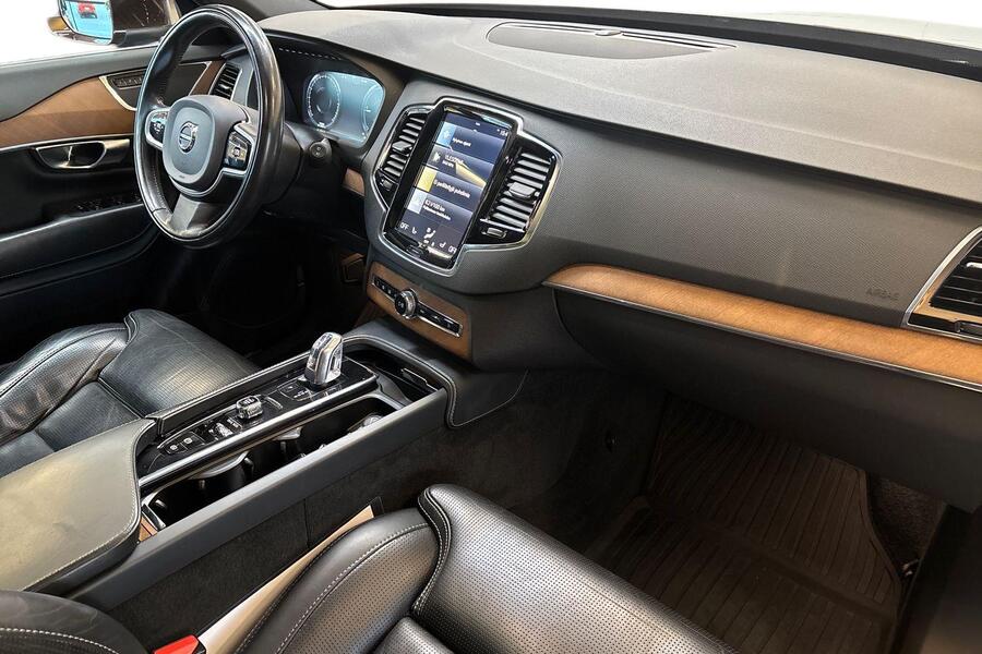 Volvo XC90 vaihtoauto