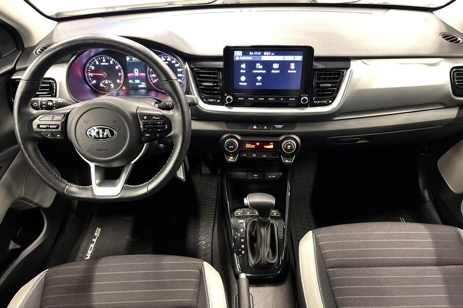 Kia Stonic vaihtoauto