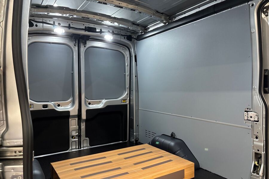 Ford Transit vaihtoauto