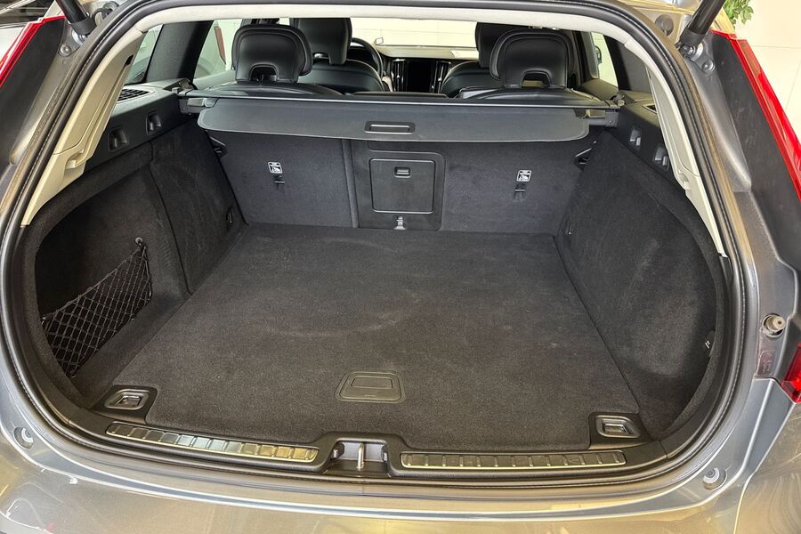 Volvo V60 Cross Country vaihtoauto