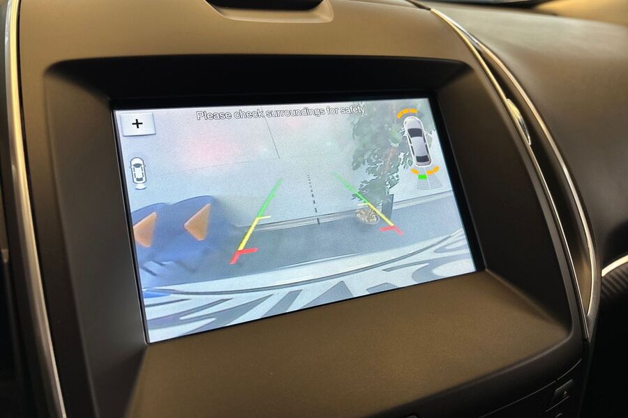 Ford Edge vaihtoauto