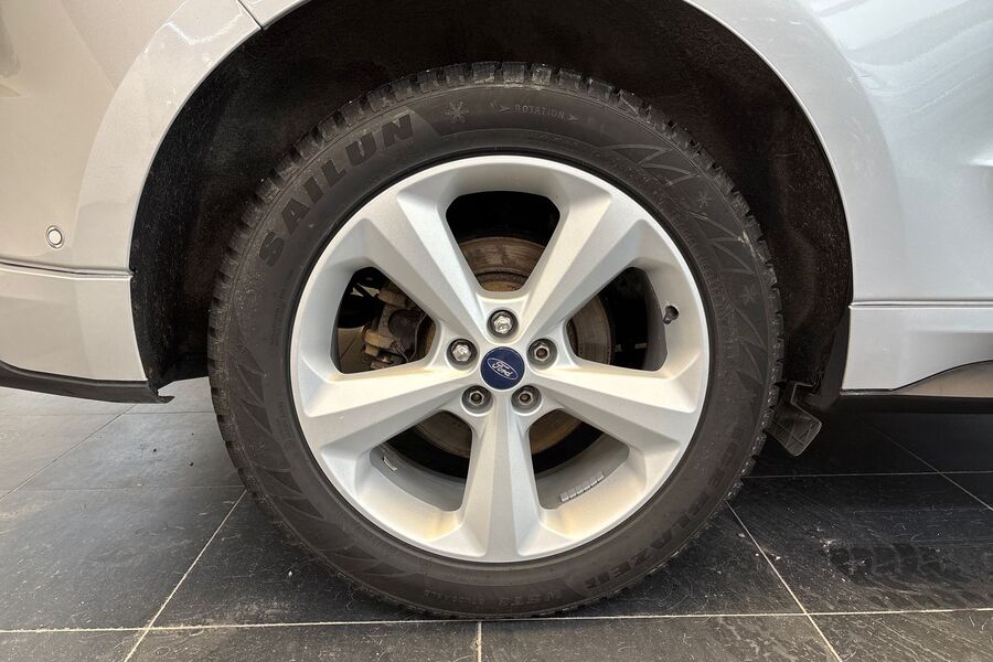 Ford Edge vaihtoauto