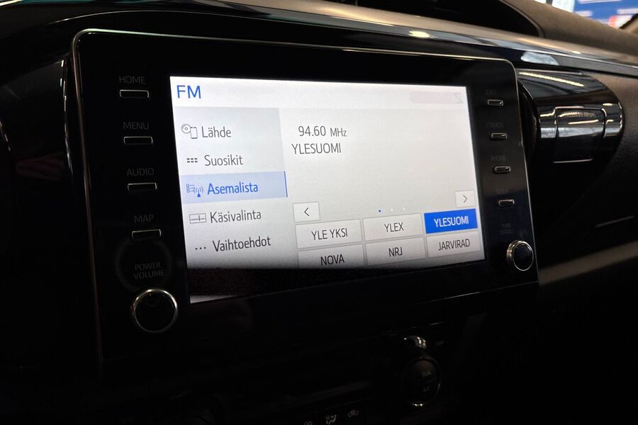 Toyota Hilux vaihtoauto