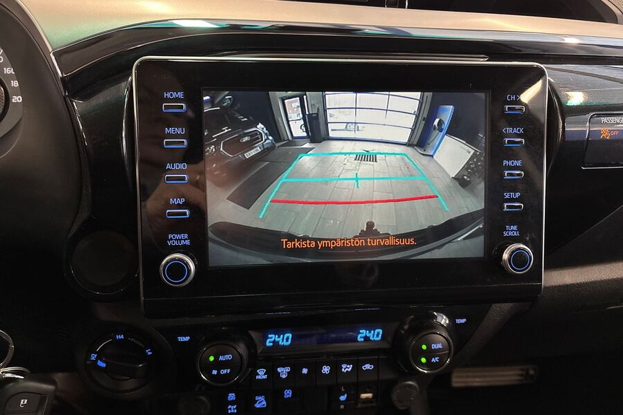 Toyota Hilux vaihtoauto