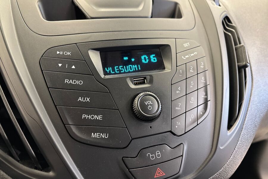 Ford Transit Courier vaihtoauto