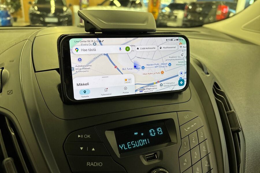 Ford Transit Courier vaihtoauto