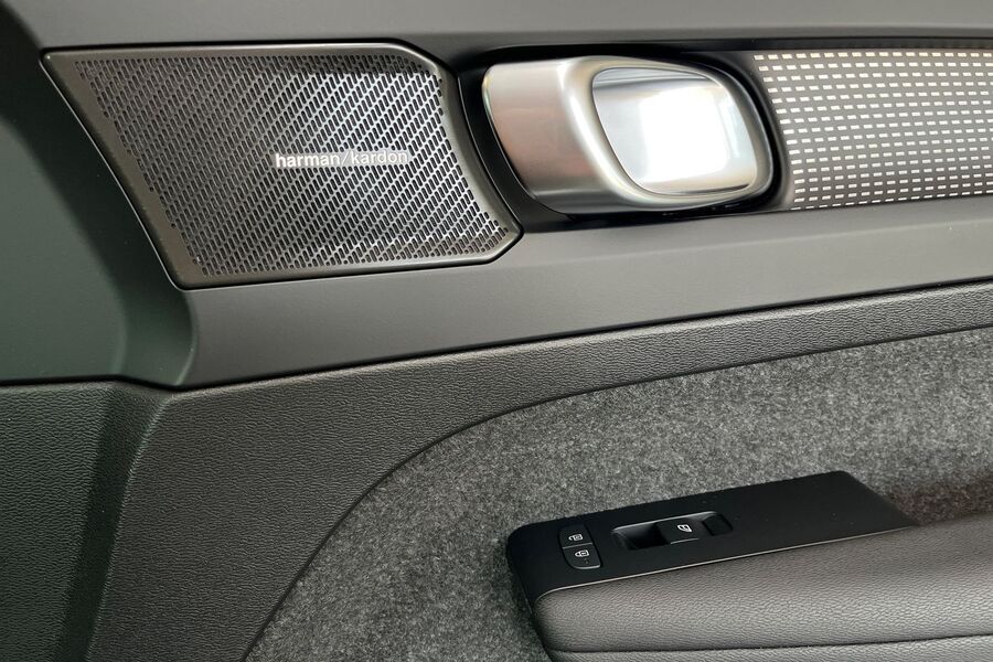 Volvo EC40 vaihtoauto