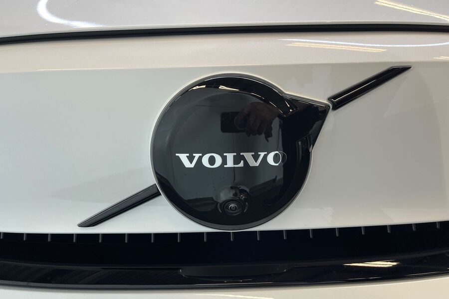 Volvo EC40 vaihtoauto