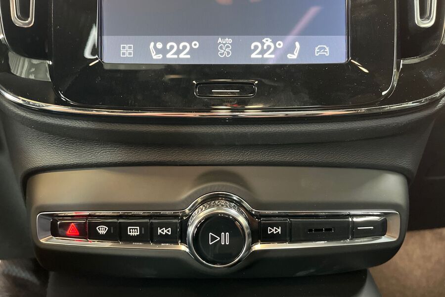 Volvo EC40 vaihtoauto