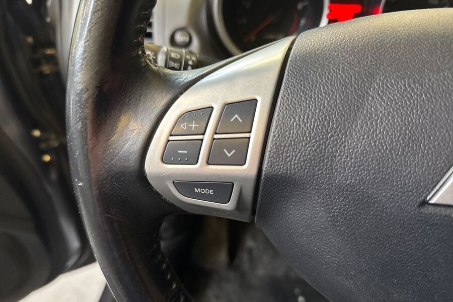 Mitsubishi Lancer vaihtoauto