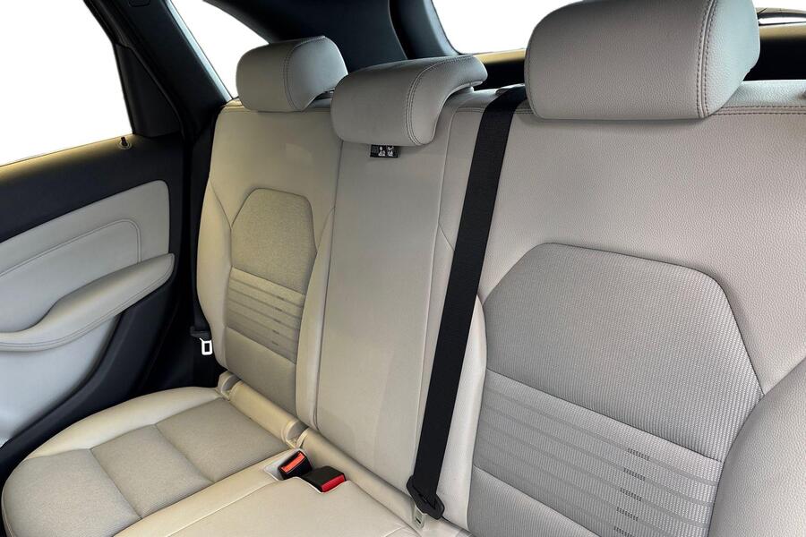 Mercedes-Benz B vaihtoauto