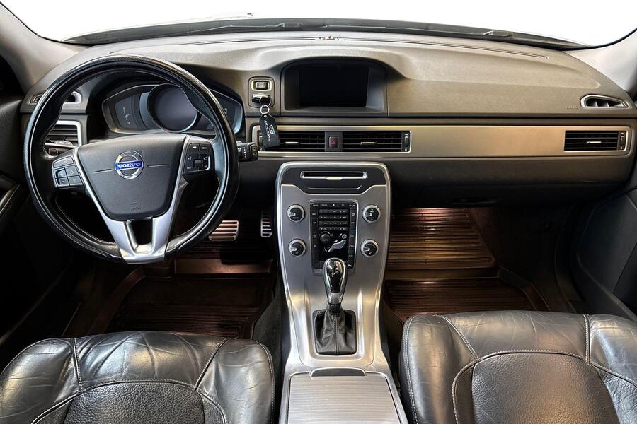 Volvo V70 vaihtoauto