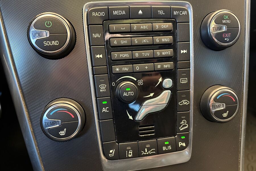 Volvo XC60 vaihtoauto